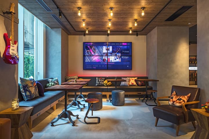Moxy Osaka Honmachi