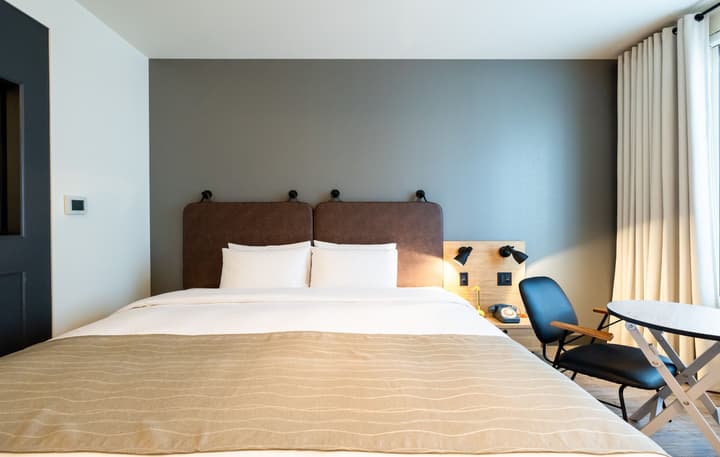 Moxy Osaka Honmachi