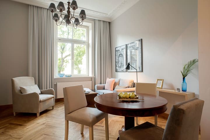 Belle Epoque Residence