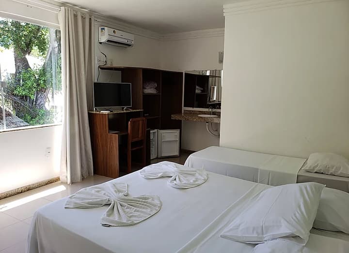 Floral Inn Family Hotel