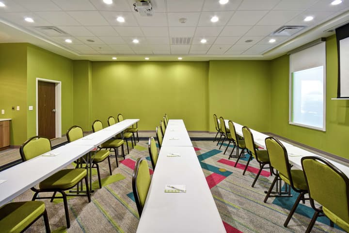 Home2 Suites by Hilton Oklahoma City Airport