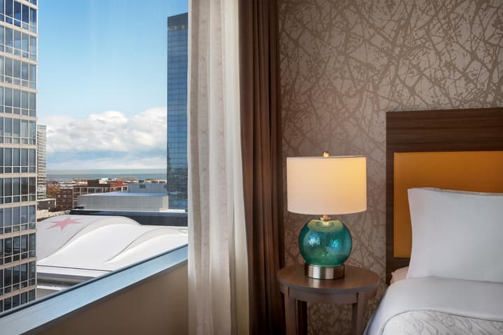Home2 Suites by Hilton Chicago McCormick Place