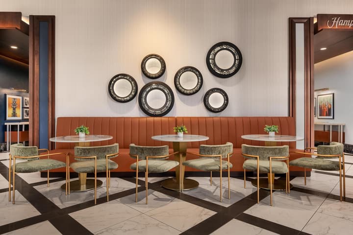Hilton Garden Inn Chicago McCormick Place