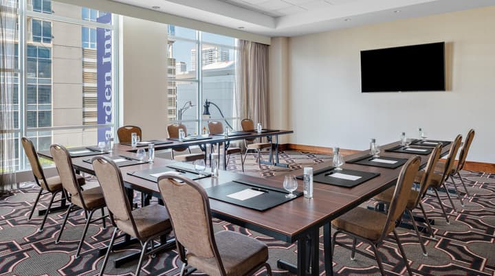 Hilton Garden Inn Chicago McCormick Place