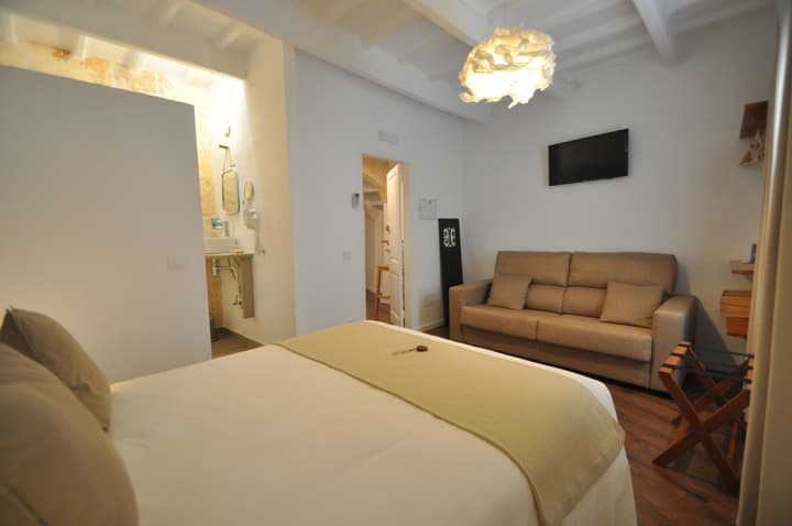 Port Antic Ciutadella  by My Rooms Hotels