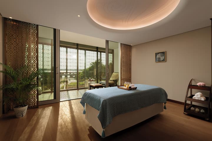 Grand Hyatt Kochi Bolgatty