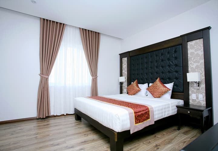 Ha Long Park Hotel