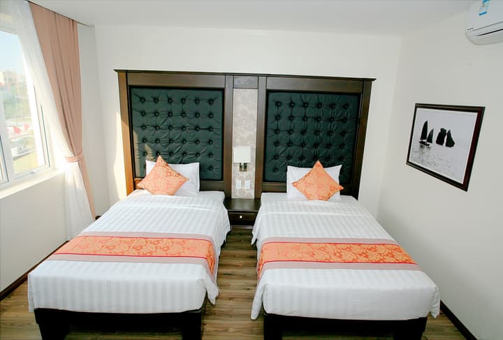Ha Long Park Hotel