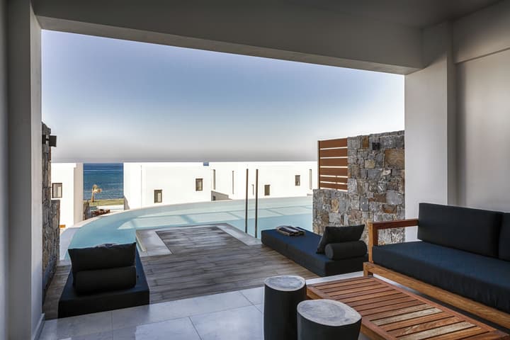 Abaton Island Resort & Spa