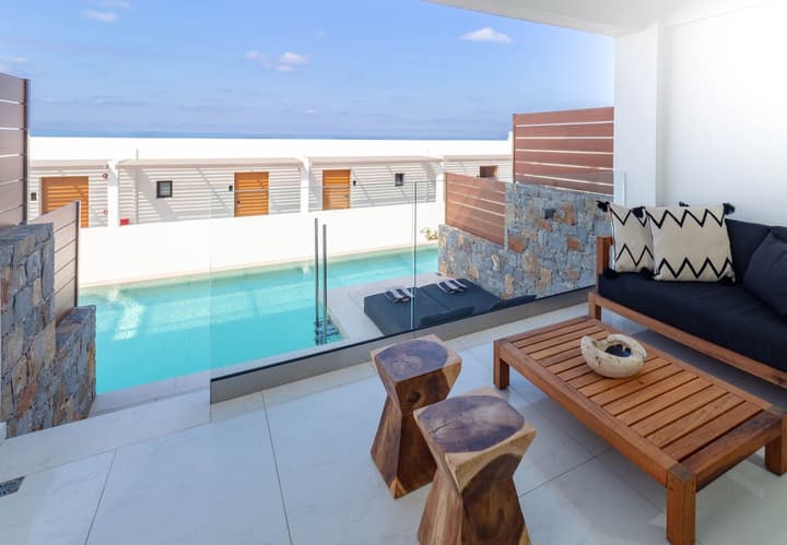 Abaton Island Resort & Spa