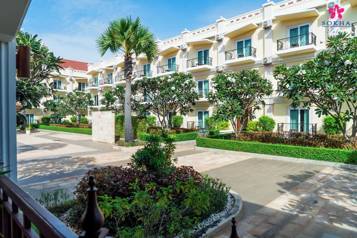 Sokha Palace Siem Reap Hotel