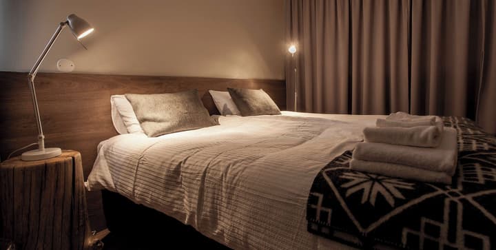 Farmhouse Lodge