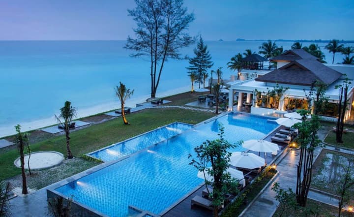 Santika Premiere Beach Resort Belitung