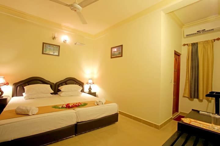 Hanifaru Transit Inn