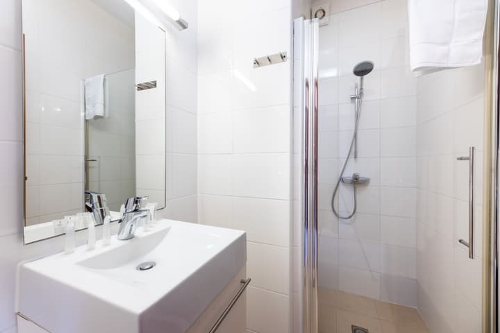 Spanish Water Apartments