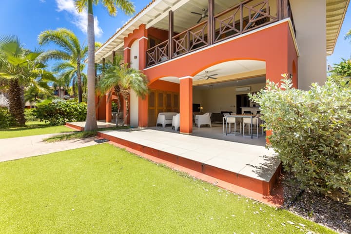 Spanish Water Apartments