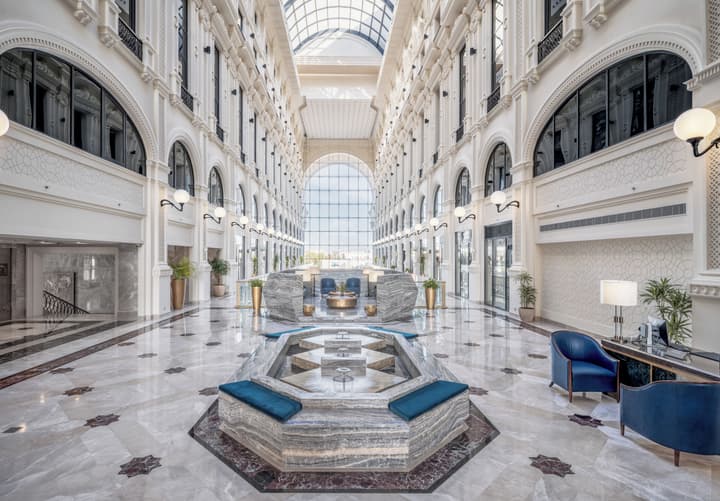 The Hotel Galleria Jeddah, Curio Collection by Hilton