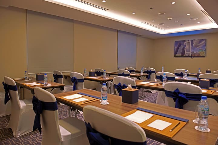 MENA Plaza Hotel Albarsha