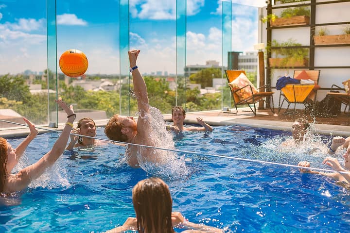 Nomads Hotel & Rooftop pool