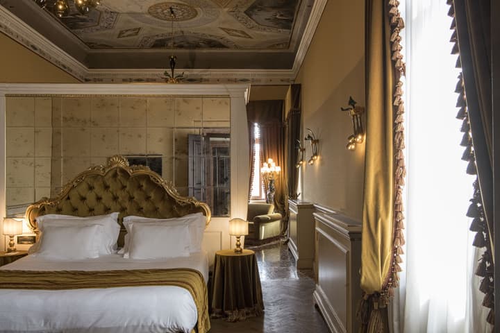 Hotel Nani Mocenigo Palace