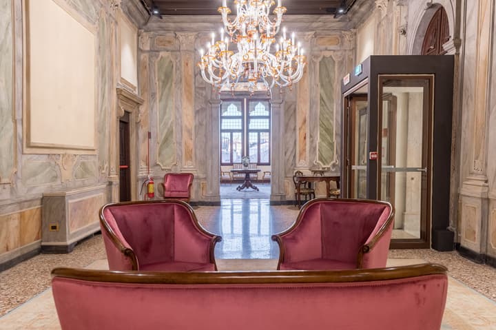 Hotel Nani Mocenigo Palace