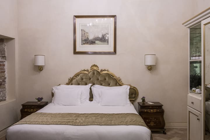 Hotel Nani Mocenigo Palace
