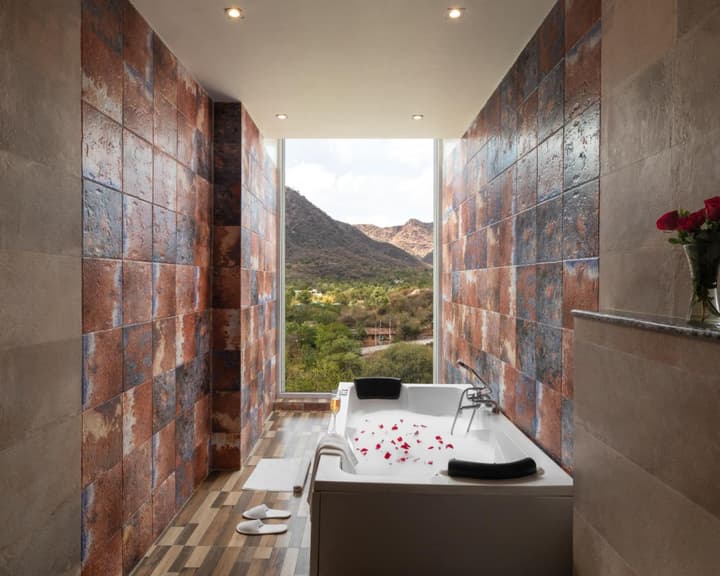 juSTa Luxe Sajjangarh Resort & Spa, Udaipur