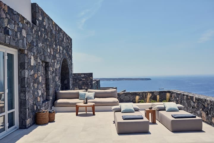 Canaves Epitome - Small Luxury Hotels of the World