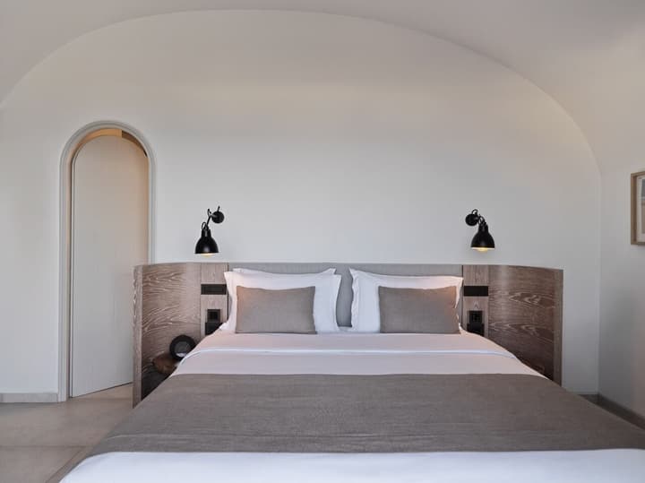 Canaves Epitome - Small Luxury Hotels of the World
