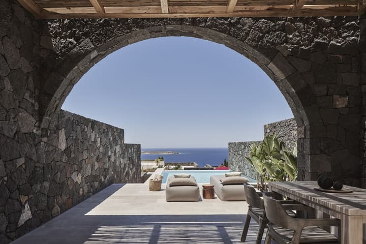 Canaves Epitome - Small Luxury Hotels of the World