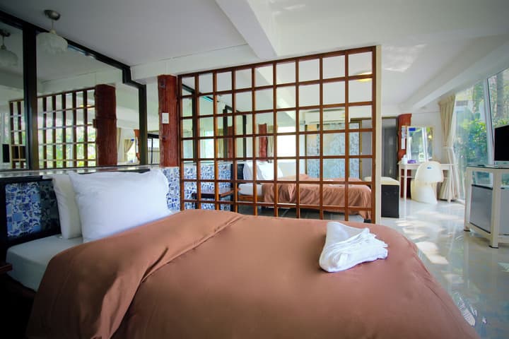 Yoko River Kwai Resort