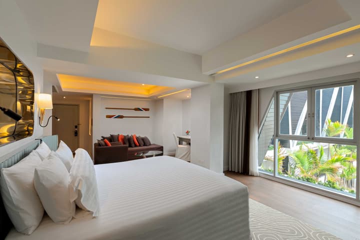 The Boathouse Phuket