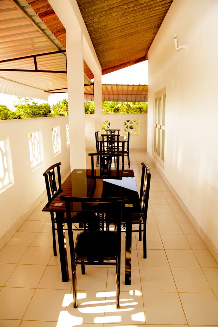 Riverside Hotel Colombo