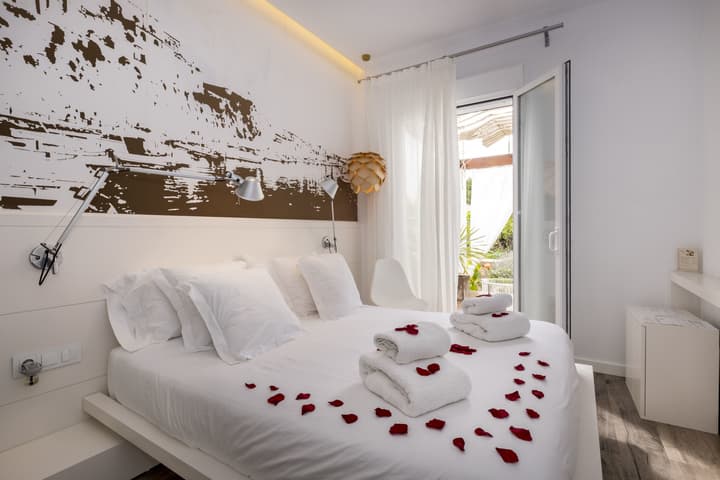 Hotel Abril 37