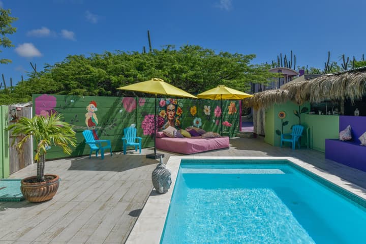 Mammaloe's Aruba Boho Boutique Hotel