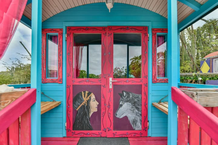 Mammaloe's Aruba Boho Boutique Hotel
