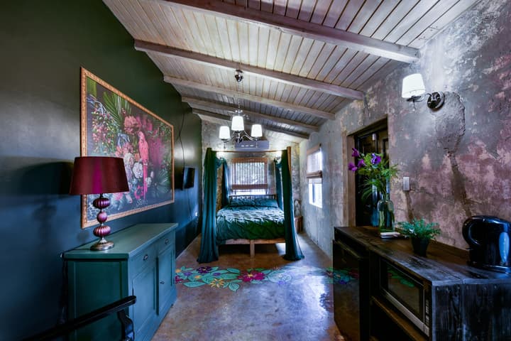 Mammaloe's Aruba Boho Boutique Hotel