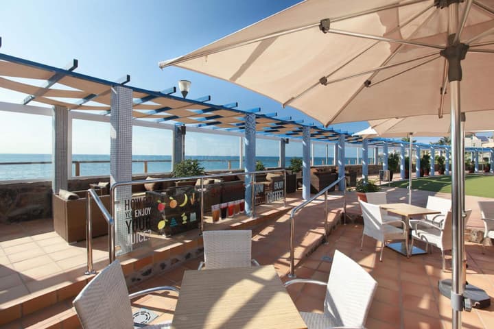 Grupotel Playa Feliz