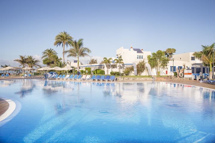 Grupotel Playa Feliz