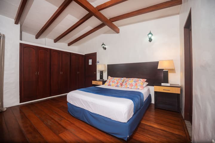 Hostal North Seymour