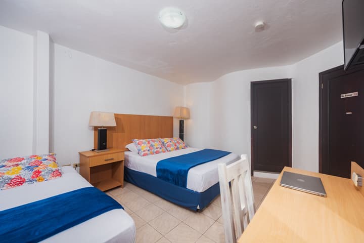 Hostal North Seymour