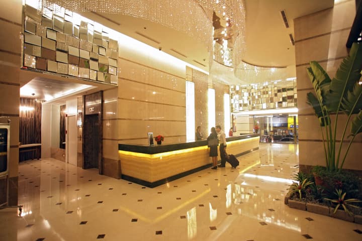 St Giles Makati