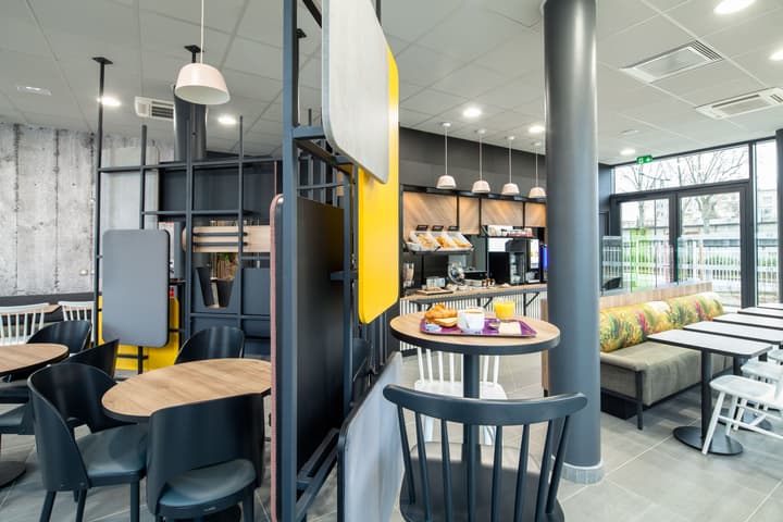 B&B HOTEL NANTERRE Rueil Malmaison