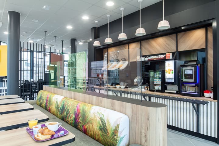 B&B HOTEL NANTERRE Rueil Malmaison