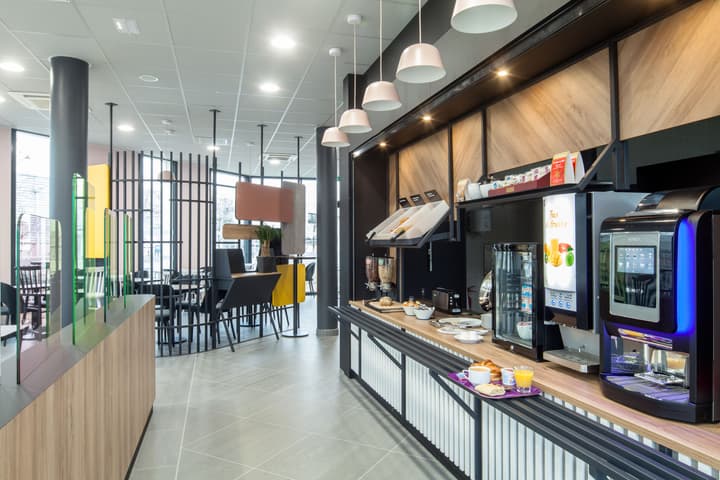 B&B HOTEL NANTERRE Rueil Malmaison