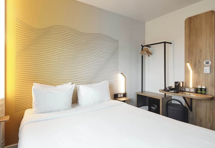 B&B HOTEL NANTERRE Rueil Malmaison