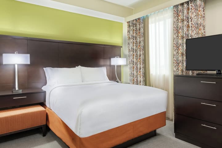 Staybridge Suites Miami International Airport by IHG