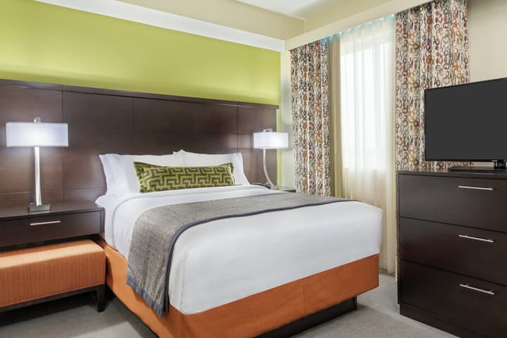 Staybridge Suites Miami International Airport by IHG