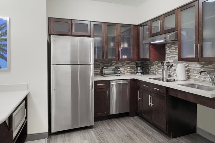 Staybridge Suites Miami International Airport by IHG