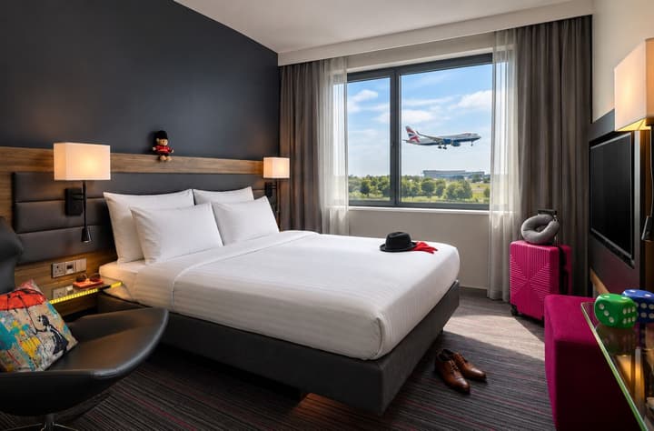 MOXY London Heathrow Airport